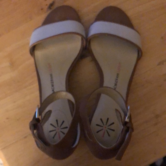 Leather Sandals - Picture 1 of 3